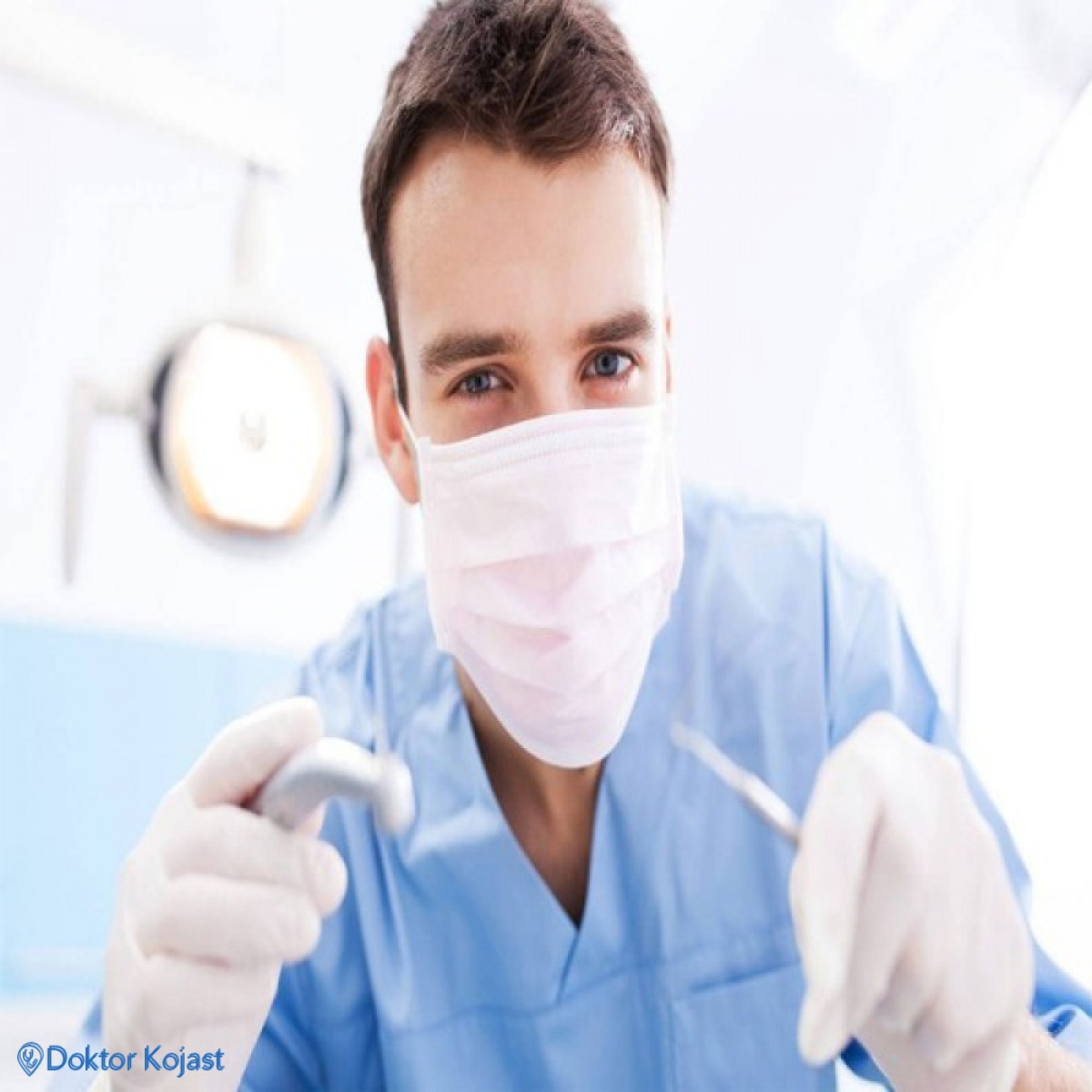 دکتر امیر بلادی جراح دندانپزشک